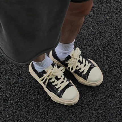 Canvas Sneakers Platform Sneakers Height-Increasing Shoes Unisex Casual Shoes - Black and white - Size 7(AU7/EU40)