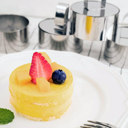 Round Cake Ring Molds, Stainless Steel  Food Rings Dessert Mousse Cooking Rings Mold with Pusher & Lifter  (Include 4 Rings & 4 Pushers)