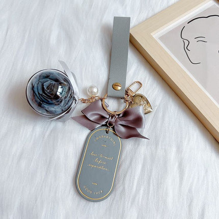 Valentine's Day Preserved Flower Leather Keychain: Romantic and Cute to Carry Around, Perfect for Gifting or Personal Use(RED)