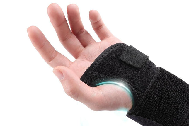 Adjustable Wrist Brace with Removable Steel Splint for Carpal Tunnel Support - Black & Left & M