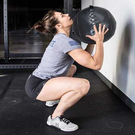 Non-Elastic Soft Squat Wall Ball for Solid Gravity and Balance Training Workouts - 1kg