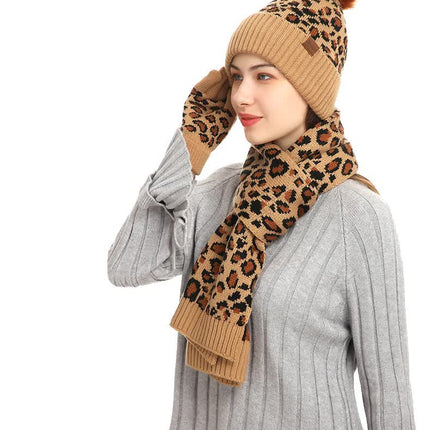 Light Grey Women's 3-Piece Winter Knit Set - Leopard Print Plush Lined Beanie Hat, Scarf & Touchscreen Gloves
