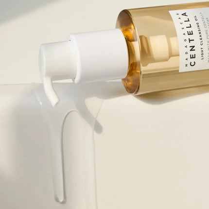 [Skin1004] Madagascar Centella Light Cleansing Oil 200ml